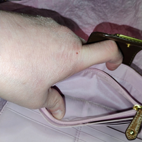 Vintage Coach Signature Brown and Tan Long Wallet - Picture 6 of 6